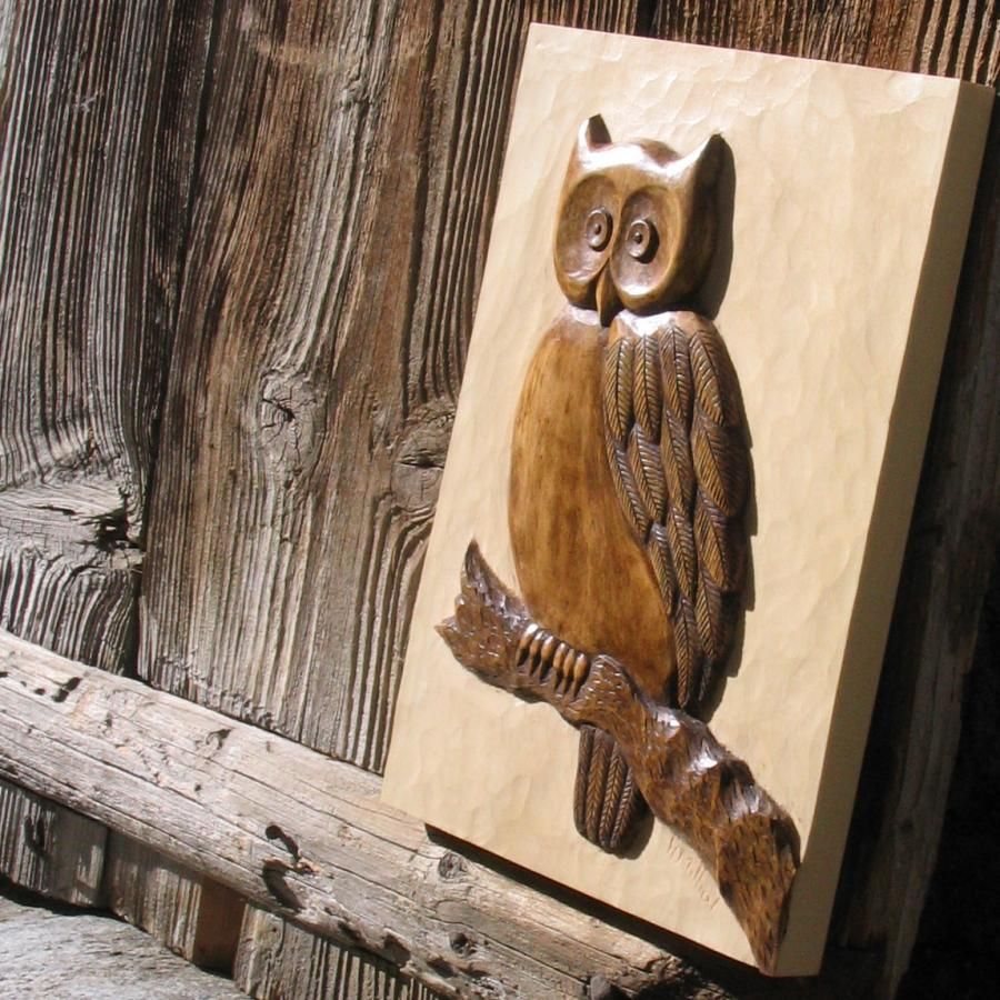 Low relief carved Owl handmade in Savoie