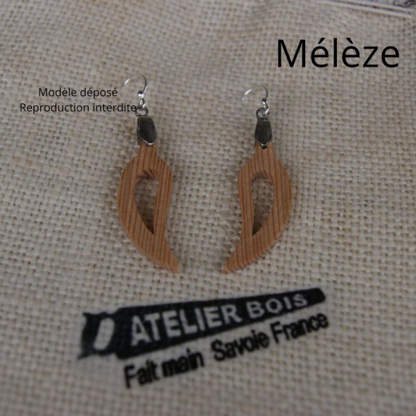 leaf earring made of beech wood ethical jewelry, nature jewelry waxed, handmade