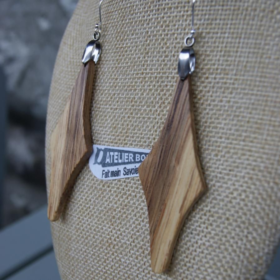 boucle d'oreille grand losange en bois de chêne bijoux éthique en bois, bijou nature ciré, fait main