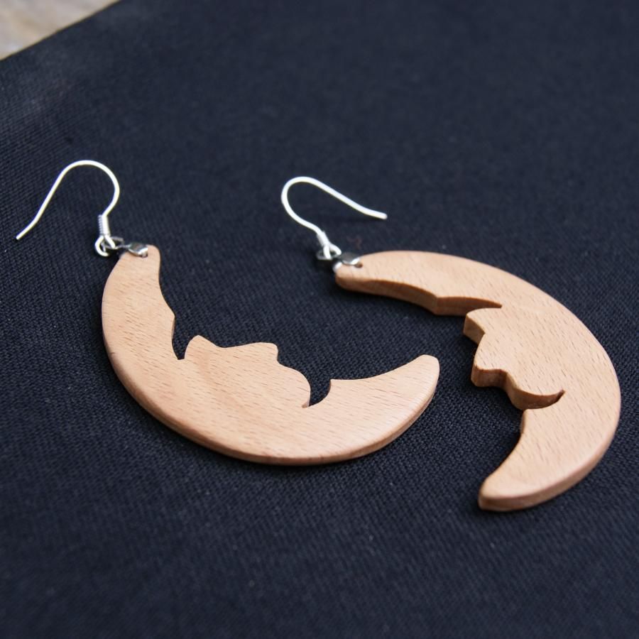 moon earring made of beech wood ethical jewel made of wood, nature, handmade