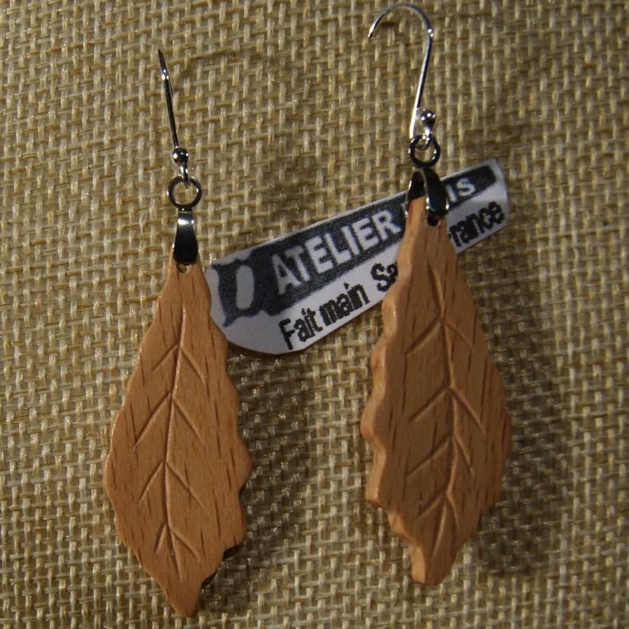 earrings oak leaf wood of Hetre ethical jewelry handmade wood, nature jewelry waxed, for pierced ears