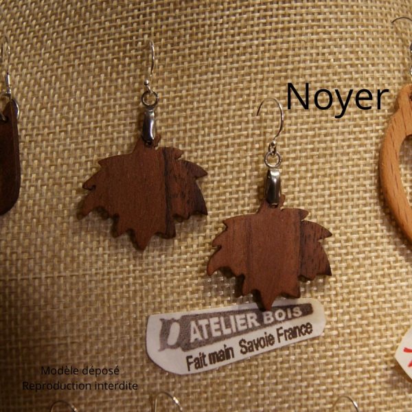 maple leaf earrings beech wood ethical jewelry, nature jewelry waxed, handmade