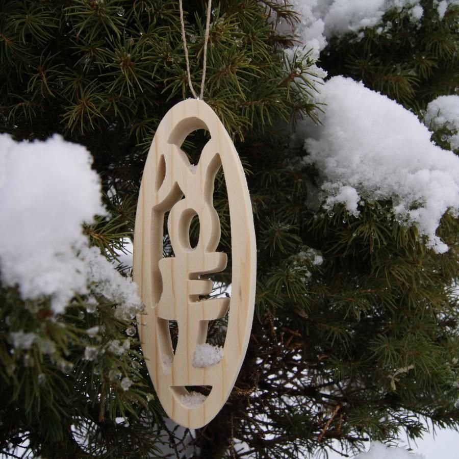 Christmas bauble 12 cm in solid spruce wood, handmade nature decoration