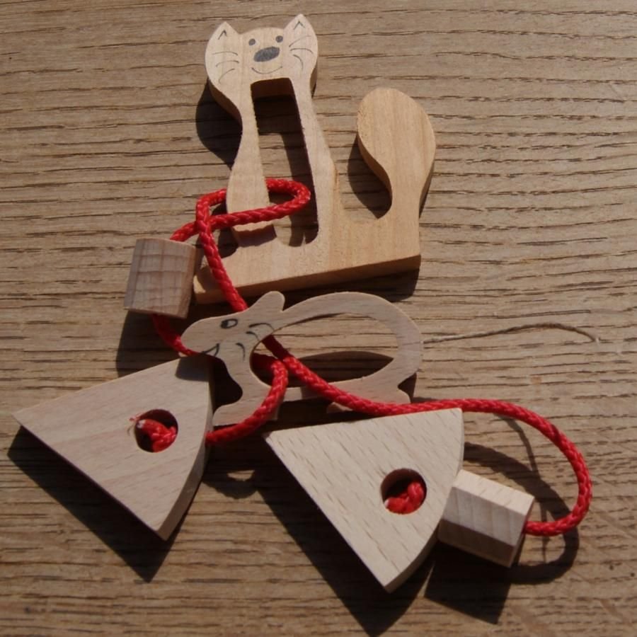 Cat and Mouse Puzzle Wood and String Puzzle