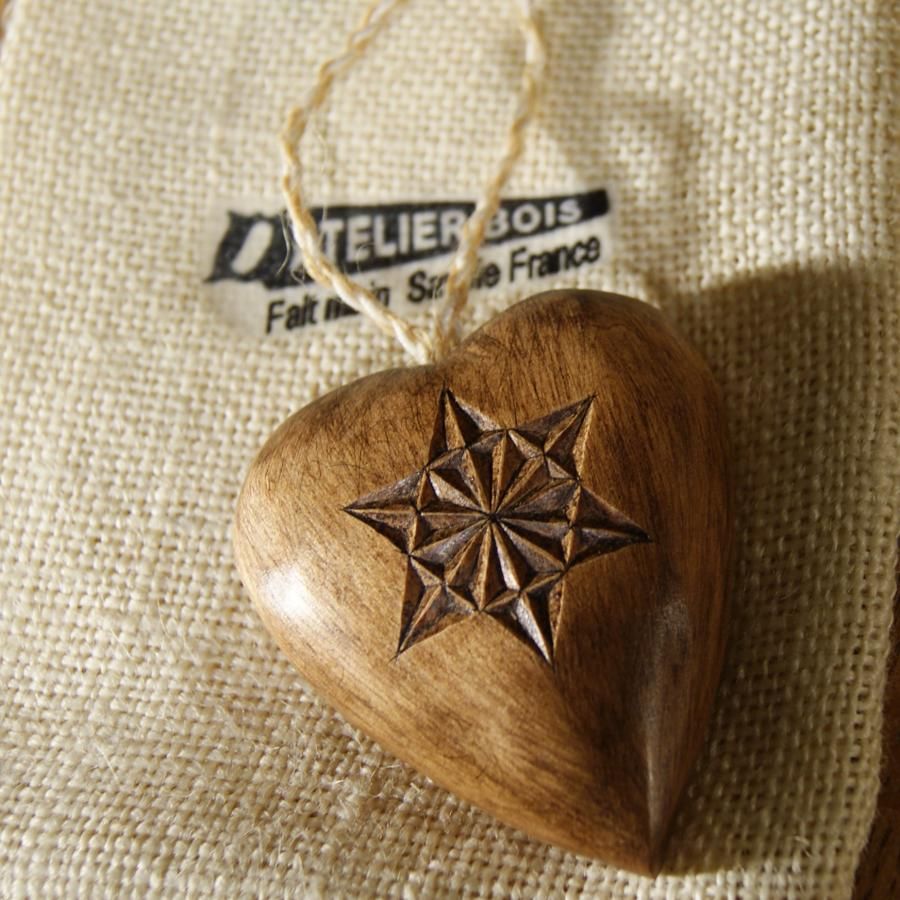 heart carved with a rose and a snowflake in lime wood, valentine's day gift idea, wood wedding, hand carved