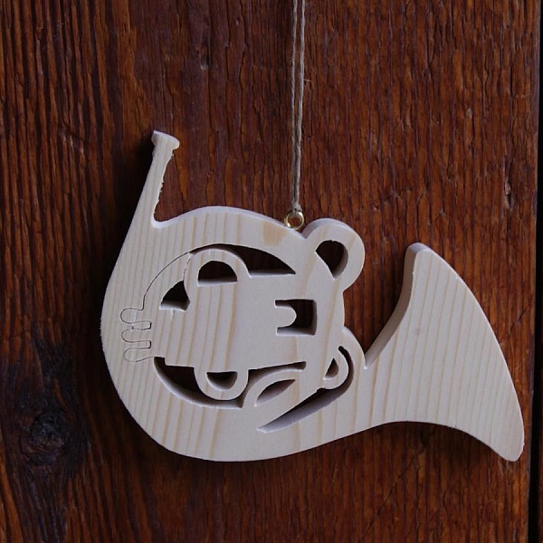 Cor d'harmonie en bois ht 20cm d&eacute;coration musicale en bois, cadeau corniste, fait main