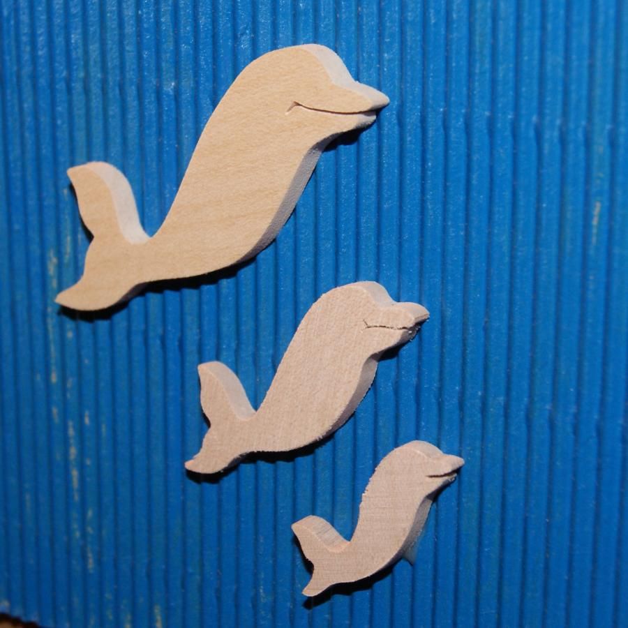 miniature dolphin figurine 3.5 x 3.7 cm solid wood to paint thickness 3mm embellishment scrapbooking