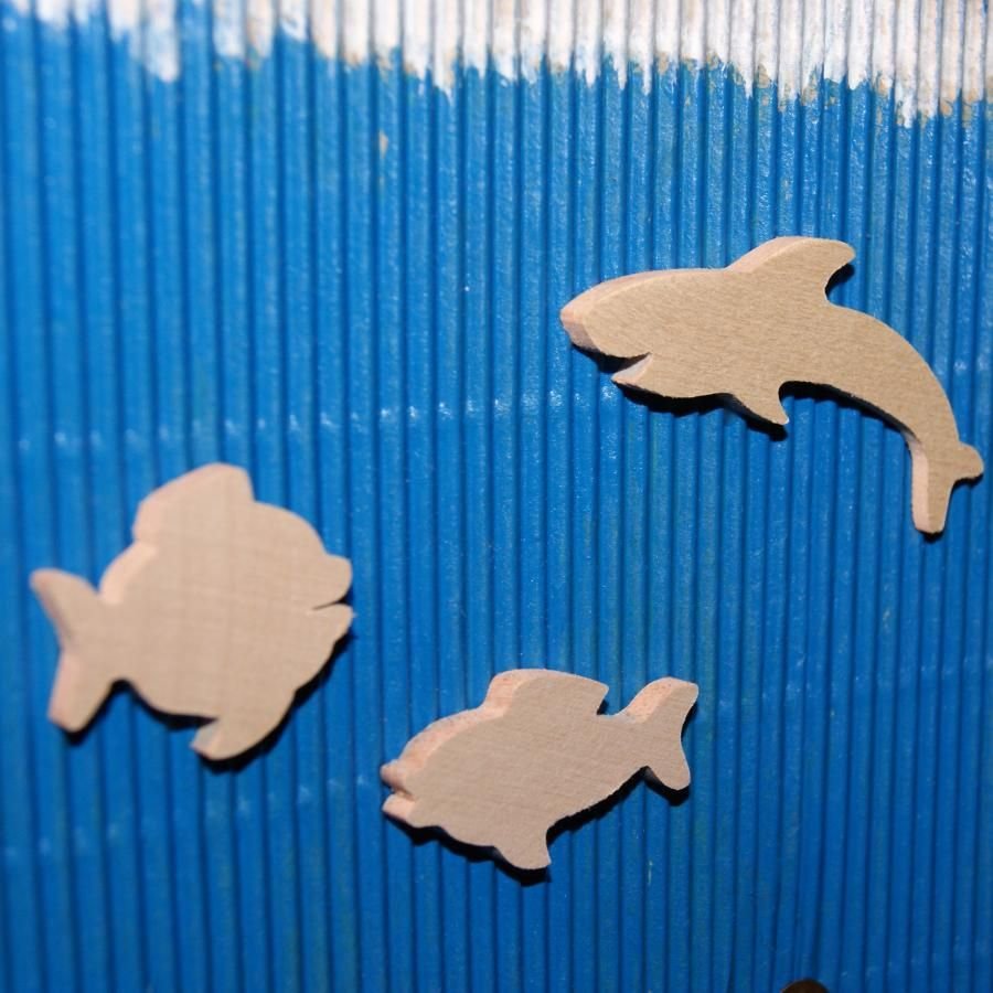 miniature fish figurine thickness:3mm to paint and glue solid maple wood handmade