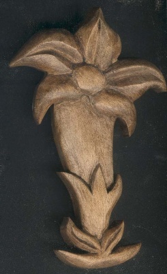 Gentian lime wood, carved carved waxed walnut, handmade in Savoie, interior decoration chalet