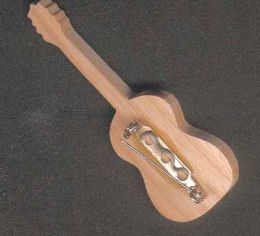 Guitar mounted on a spindle