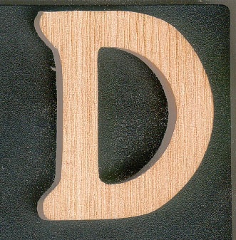 Letter D in solid wood to paint and glue, handmade in ash wood height 5 cm thickness 5 mm