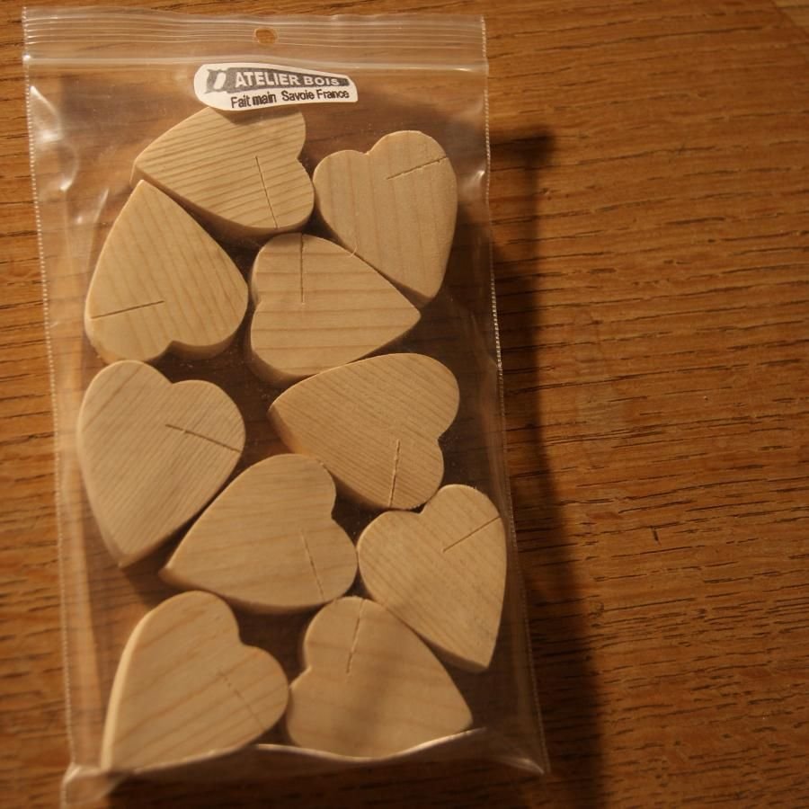 Solid spruce heart place card, reusable, to decorate, per 10, wedding name tag