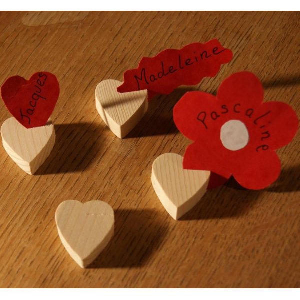 Solid spruce heart place card, reusable, to decorate, per 10, wedding name tag