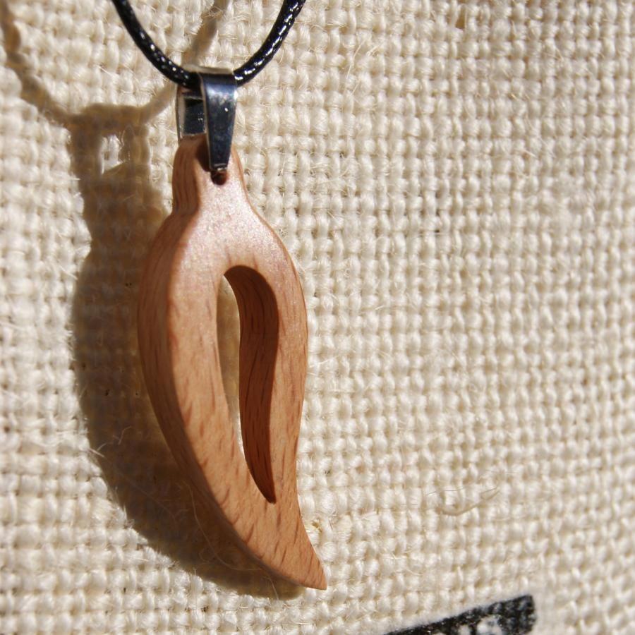 Beech wood hollowed leaf set, handmade earrings and pendant