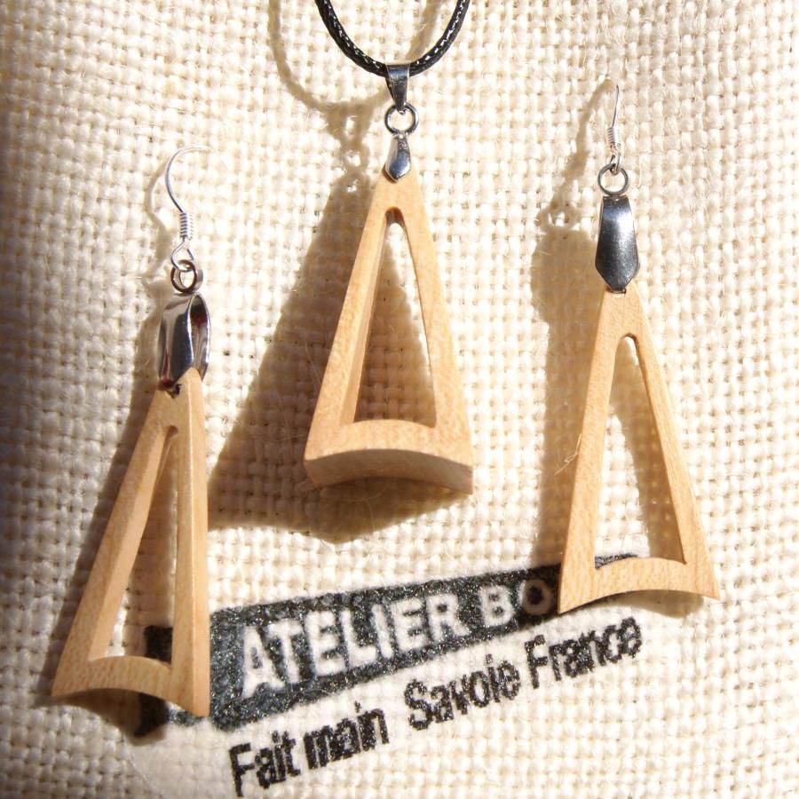 Cherry wood triangle set, earrings and pendant handmade