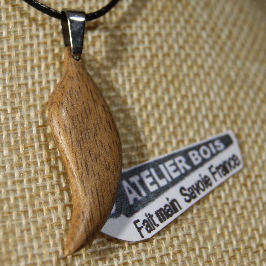 wooden pendant feather or leaf made of waxed walnut wood, handmade ethical jewel