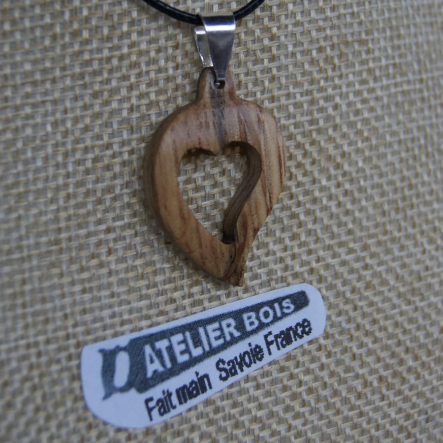 oak wood heart pendant, wood wedding, valentine's day, wood and nature jewels handcrafted