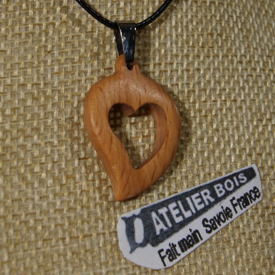 heart pendant made of solid beech wood, gift idea for a wood wedding, valentine's day, wood and nature jewels handcrafted