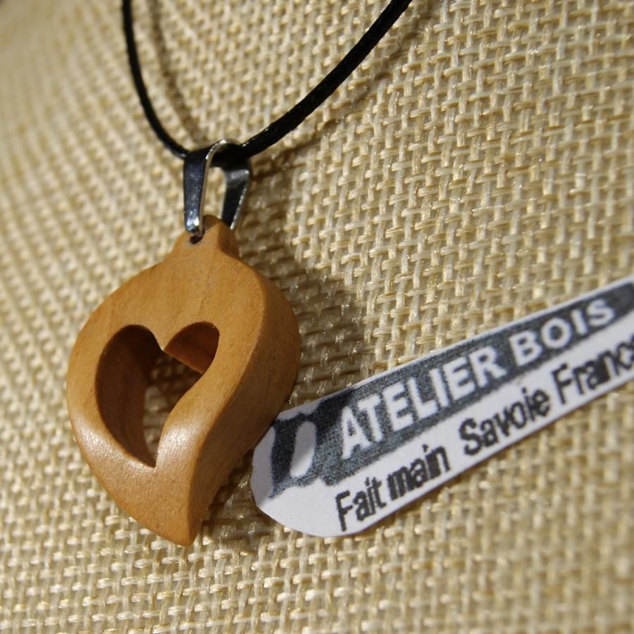 Heart pendant on adjustable cord, jewelry wood wedding, Valentine's Day