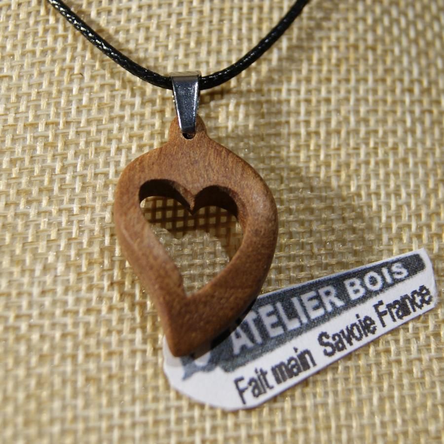 pendant wedding wood heart Valentine's Day walnut wood nature