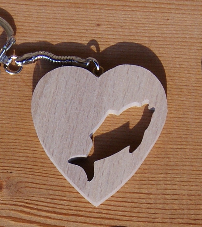 heart and fish keychain original and useful gift for a fisherman, handmade solid wood