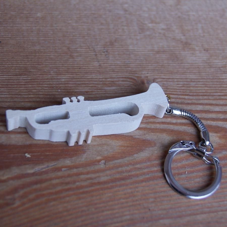 trumpet key ring in solid wood, original and useful gift for trumpet player, hand made