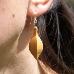 ethical jewelry earring in cherry wood, waxed nature jewelry