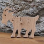 Wooden jigsaw puzzle 4 pieces goat Hetre handmade, farm animals