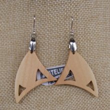 triangular cherry wood earring ethical jewel, nature, handmade