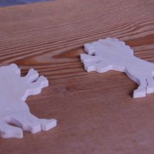 lion figurine thickness 3mm to decorate and stick miniatures creative leisure embellishment scrapbooking handmade solid wood