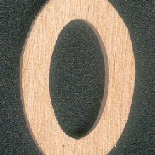 Wooden letter O height 5 cm to stick