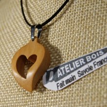 Heart pendant on adjustable cord, jewelry wood wedding, Valentine's Day