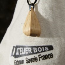 pendant drop in waxed Beech wood, handmade ethical jewel