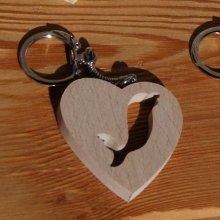 heart and dolphin key ring, handcrafted in solid wood, beechwood